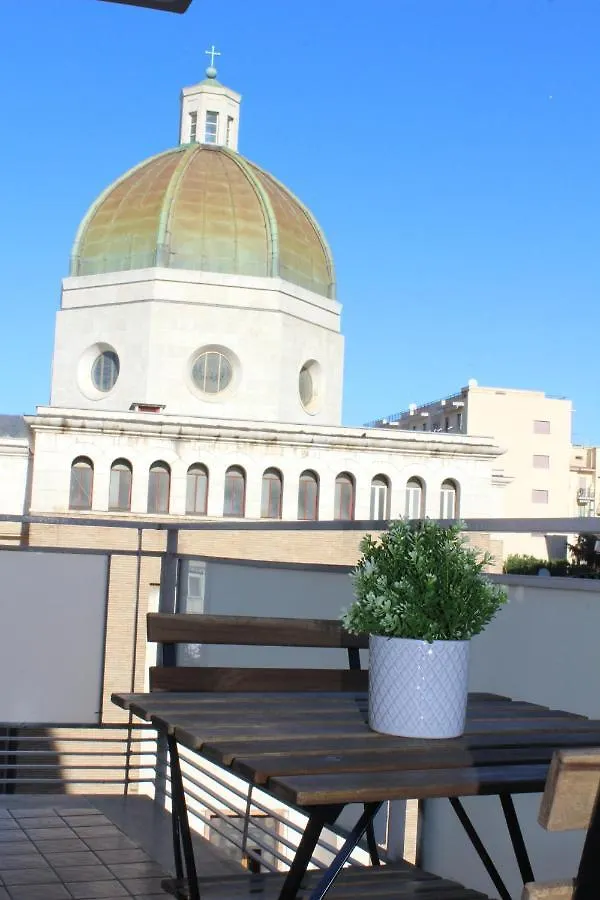 San Vitale House Napoli 0*,  Italia